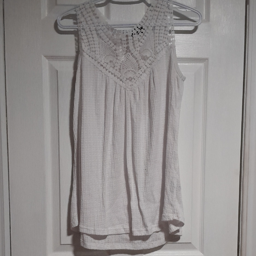 Elegant White Lace Camisole Top